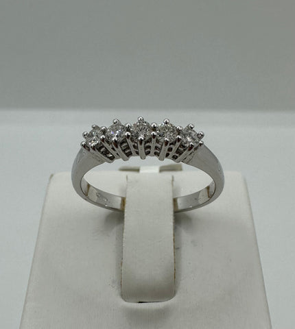 Anello Veretta Perry