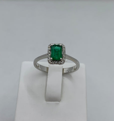 Anello Smeraldo perry